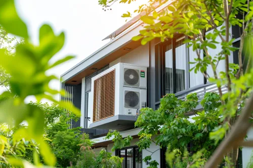 Impact écologique des climatiseurs sur l'environnement et la durabilité énergétique.